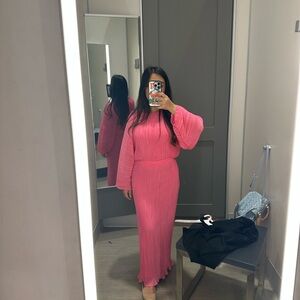 Gianni Bini Venita Aspen Top and Midi Skirt Pink Set